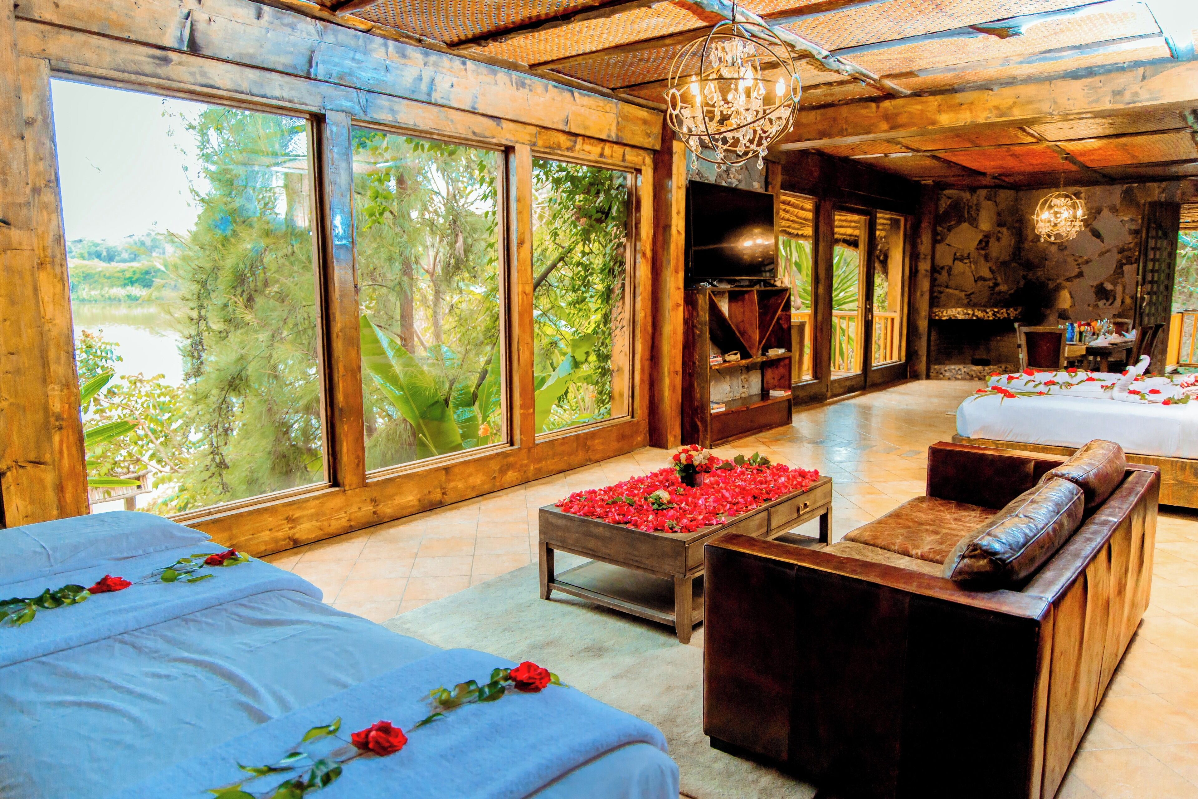 Presidential Room | Premium bedding, minibar, in-room safe, desk