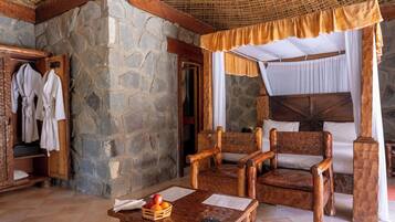 Premium bedding, minibar, in-room safe, desk