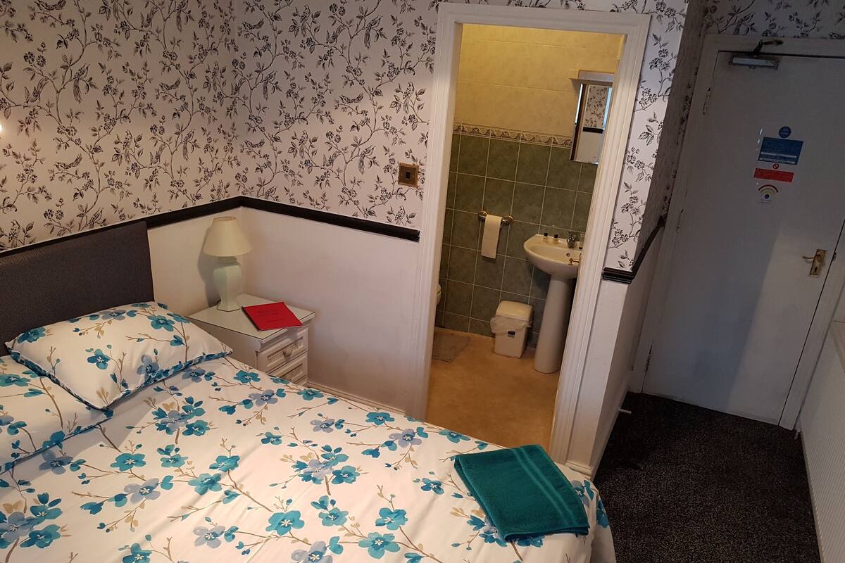 Chambre Double (Small Double)