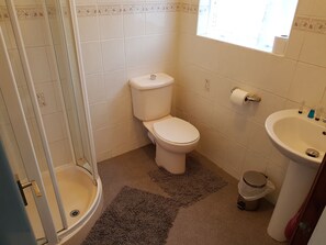 Chambre Double ou avec lits jumeaux | Salle de bain