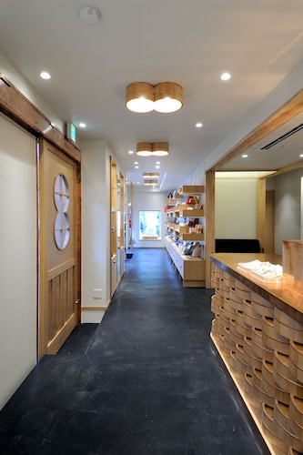 内部エントランス