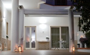Exterior - FEMily B&B (Grumo Appula)