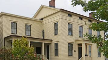 Mặt tiền nơi lưu trú