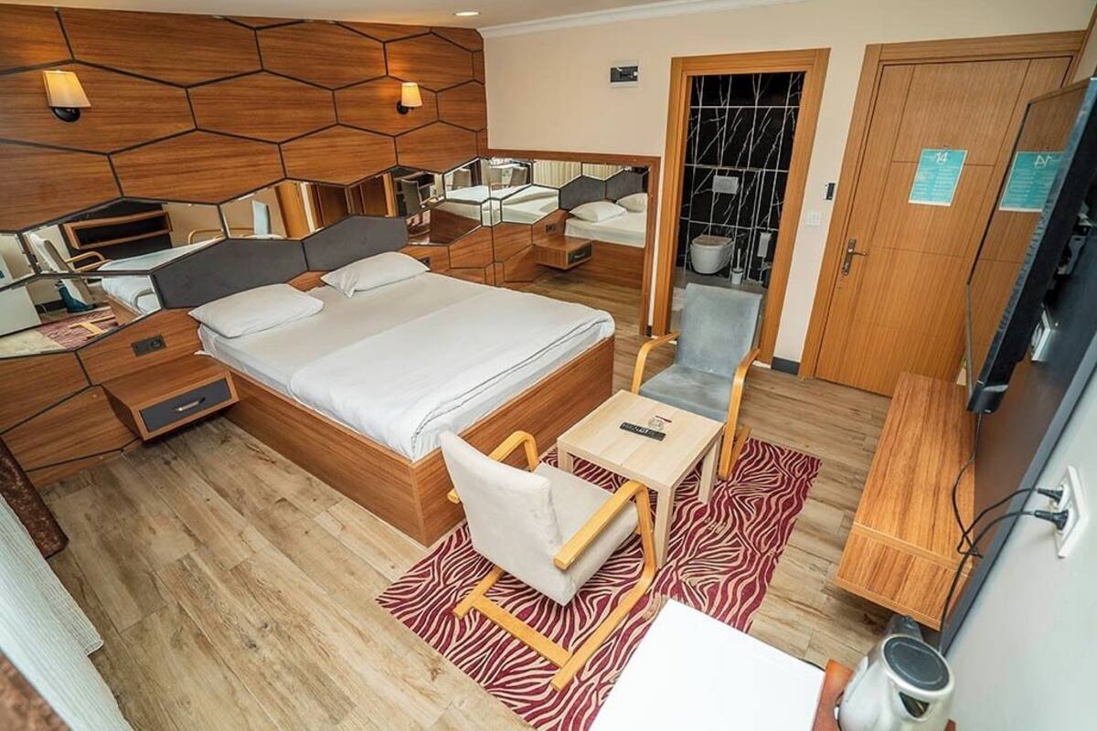 1 habitación, escritorio, sistema de insonorización y wifi gratis