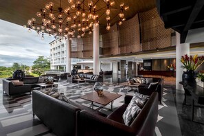Lobby sitting area - Swiss-Belresort Pecatu (Pecatu)