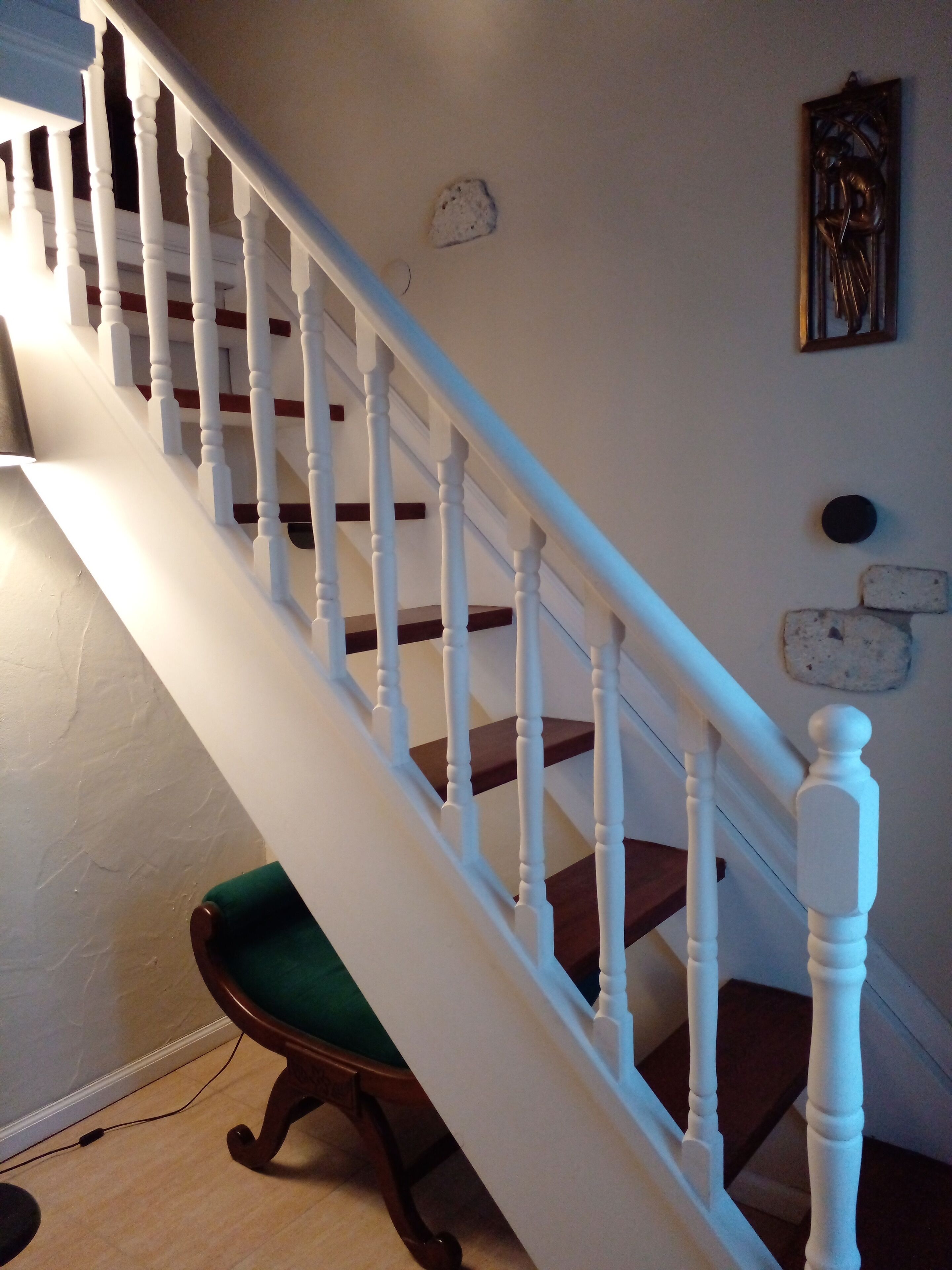 luxury penthouse, pool view | minibar, bed sheets