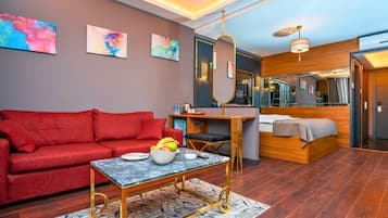 Deluxe Room, 1 Bedroom | View from room