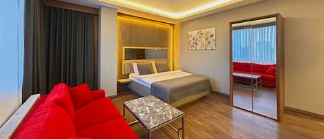 Luxe beddengoed, een minibar, geluiddichte muren, gratis wifi