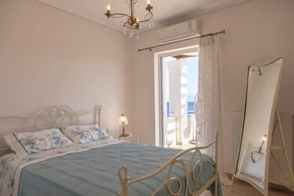 3 bedrooms, iron/ironing board, free WiFi