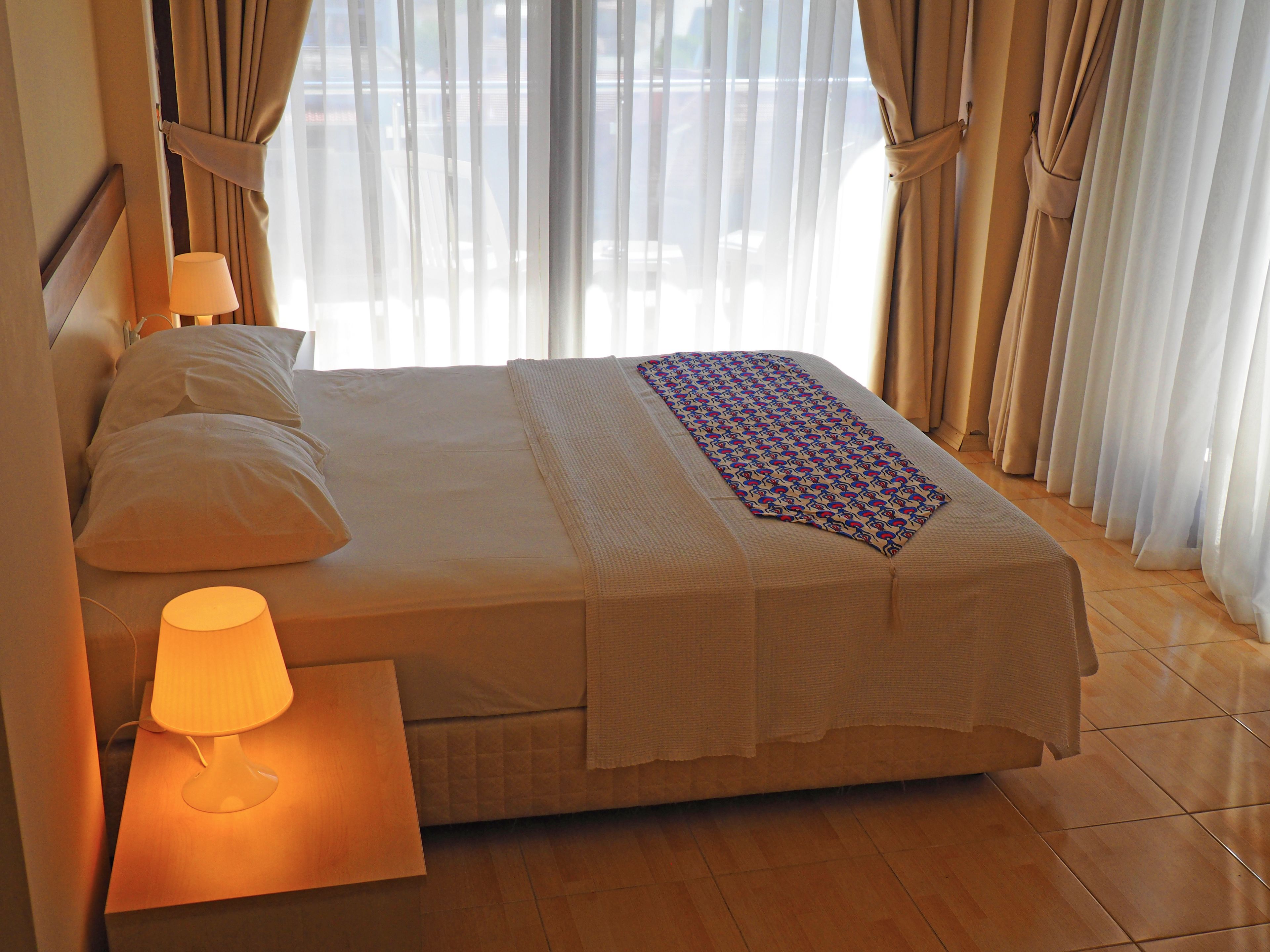 standard double or twin room | rollaway beds, free wifi