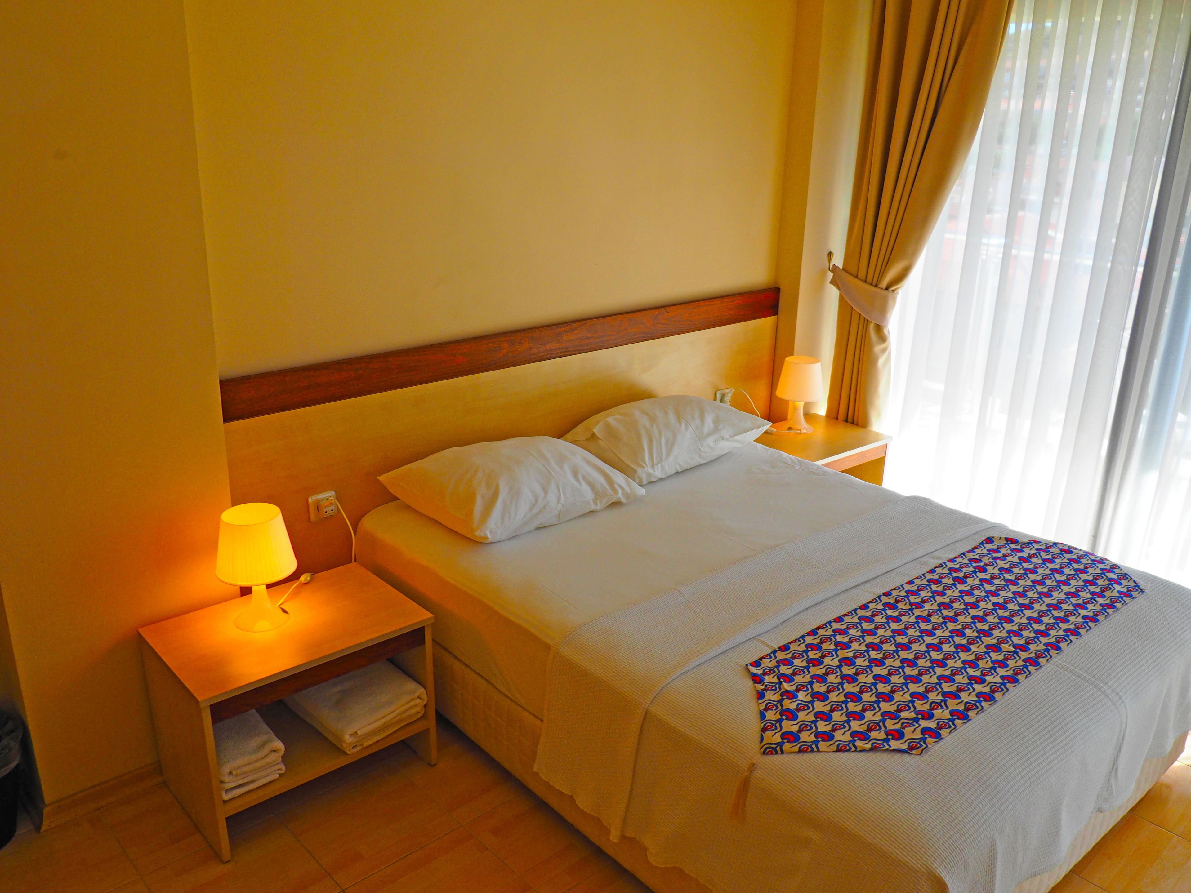 standard double or twin room | rollaway beds, free wifi