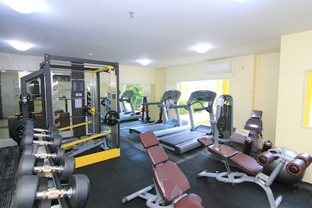 Sala de fitness. Apartment Queen Victoria Batam