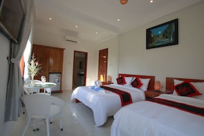 Minibar, in-room safe, desk, rollaway beds - Coconut Garden Homestay Hoi An (Da Nang)