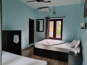Deluxe Room, Garden View, Garden Area | Desk, laptop workspace, free WiFi, bed sheets - Yeti Guest House (Pokhara)