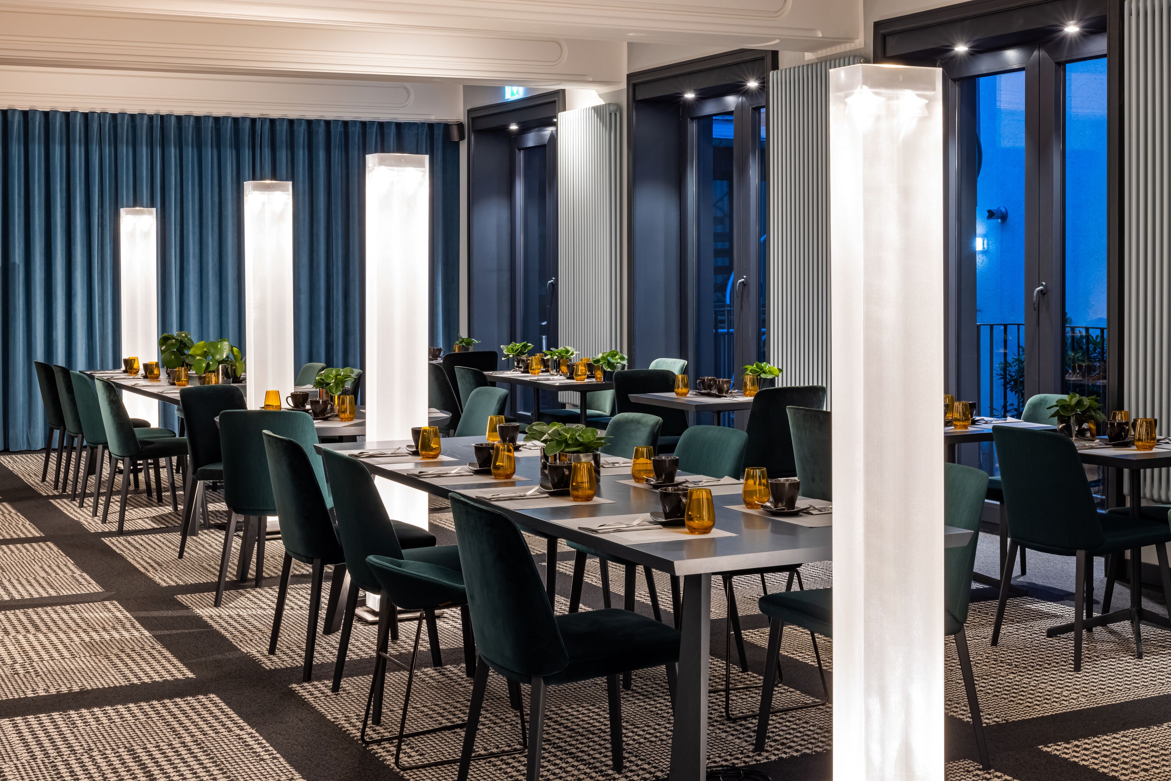 daily buffet breakfast (eur 18 per person)