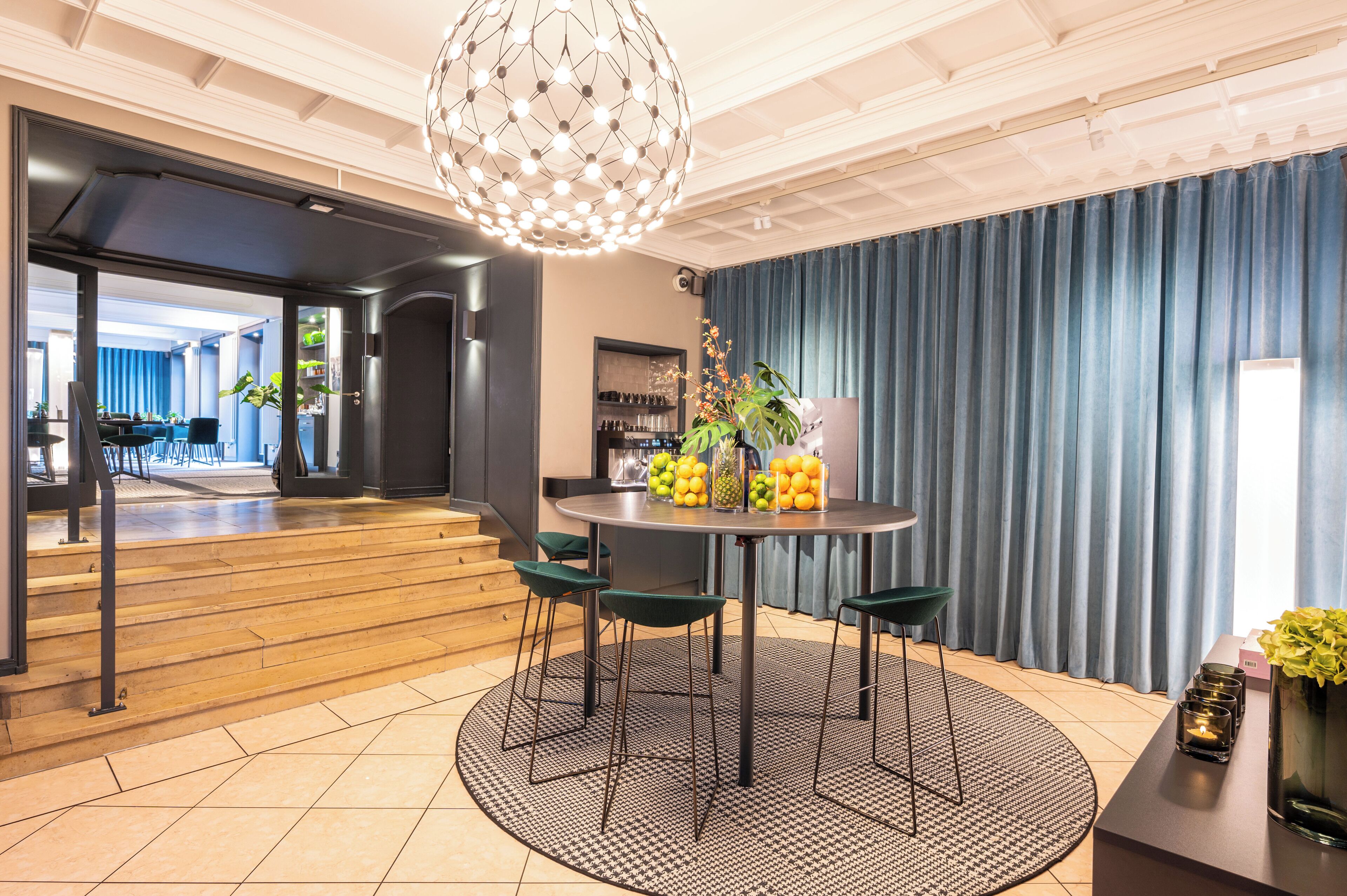 Photo - The Midtown Hotel