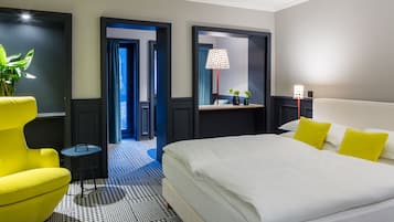 Phòng Suite Junior | Két bảo mật tại phòng, trang trí khác biệt