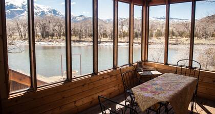 Paradise Gateway B&B and Vacation Homes