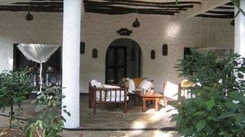 In-room safe, blackout drapes, free WiFi, bed sheets