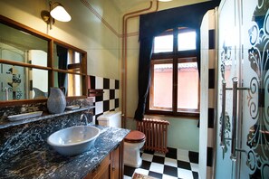 Room (Vlasta Burian) | Bathroom