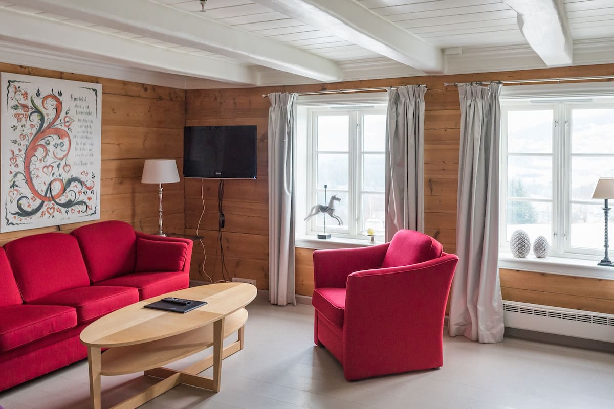 individually decorated, individually furnished, desk, blackout curtains