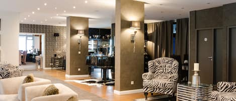 Sittområde i lobbyn