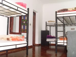 Shared Dormitory, Mixed Dorm (4 pers) | In-room safe, free WiFi