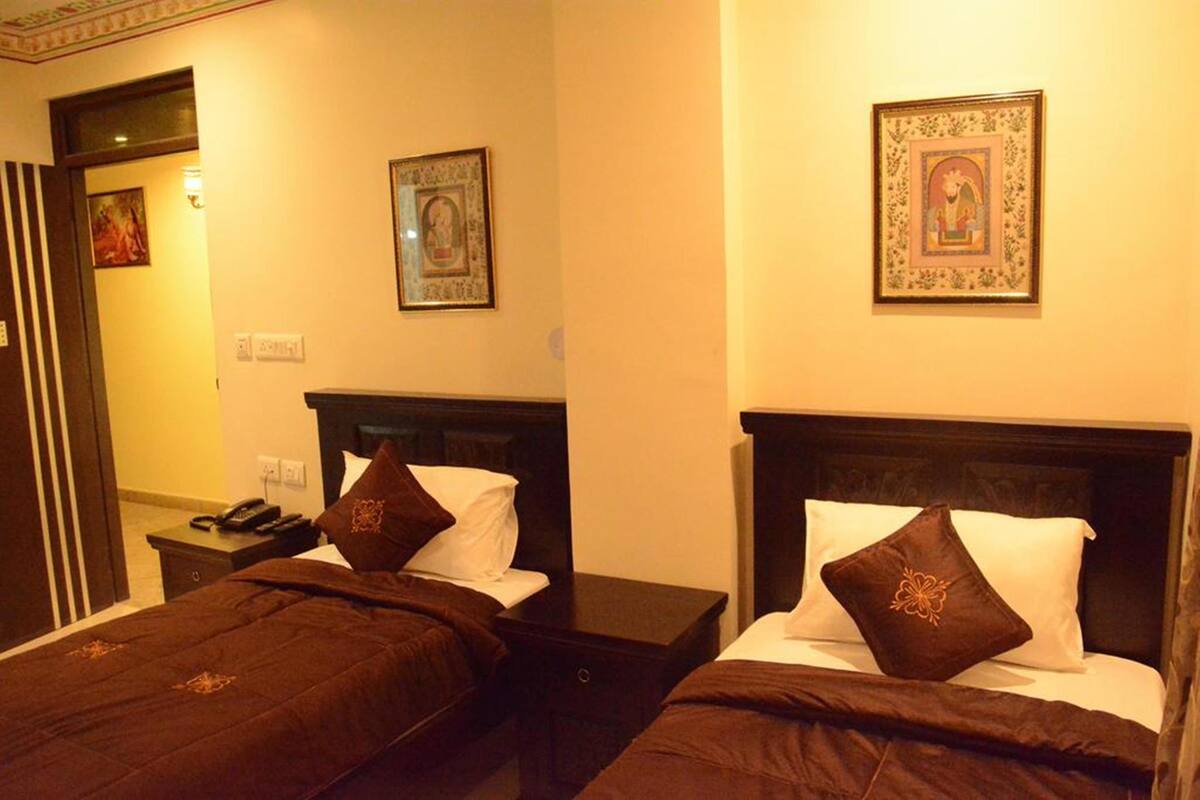 1 bedroom, desk, iron/ironing board, free WiFi
