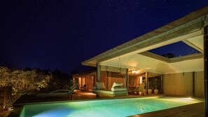 VIP Pool Tent | Commodité de la chambre
