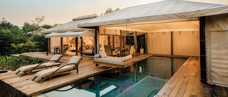VIP Pool Tent
