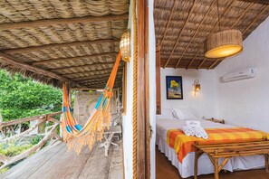 Minibar, in-room safe, free cribs/infant beds, free WiFi - Pousada Titas (Cajueiro da Praia)