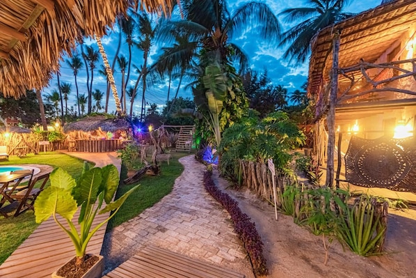 Property grounds - Pousada Titas (Cajueiro da Praia)