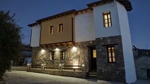 Front of property – evening/night - Elaion Terra Boutique Guesthouse (Thasos)
