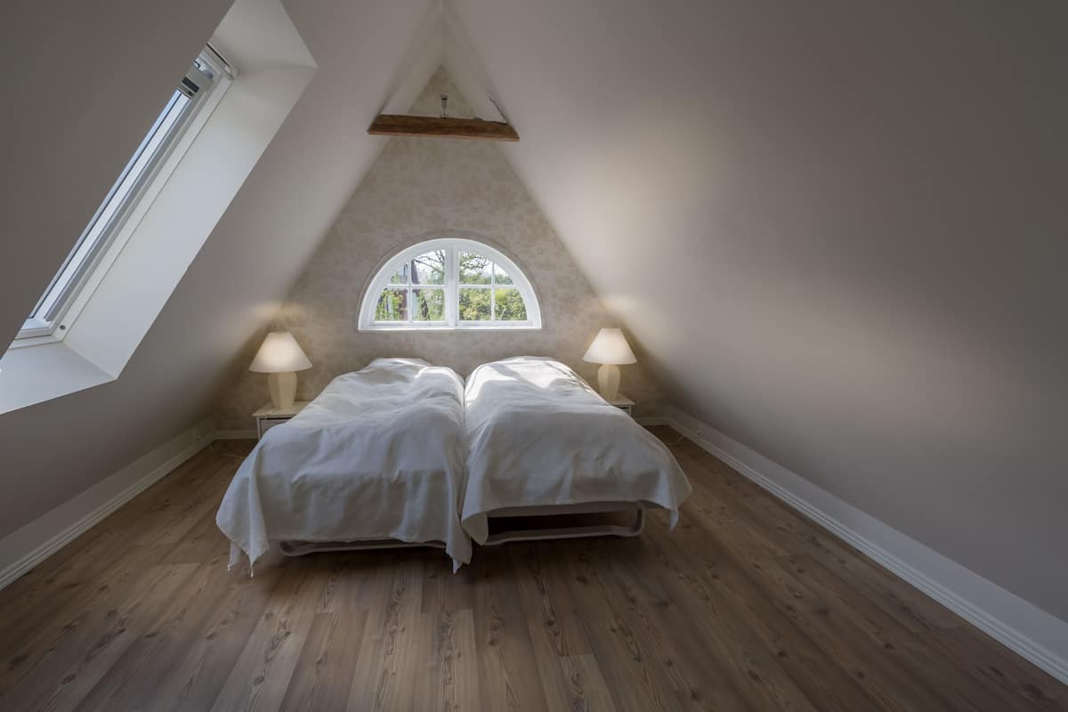 deluxe house, annex building | 1 bedroom, individually furnished, free wifi, bed sheets