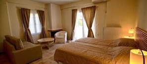 Apartment, Ground Floor | Soundproofing, iron/ironing board, free WiFi, bed sheets
