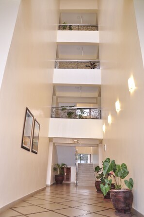 Interior entrance - Sigona Golf Suites (Kikuyu)