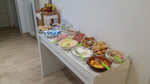 Tägliches inbegriffenes Frühstücksbuffet