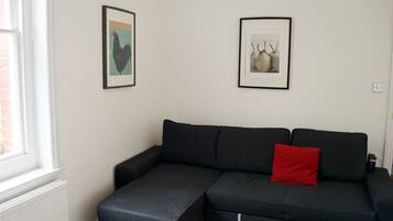 Apartment, Private Bathroom (3 Bedrooms)