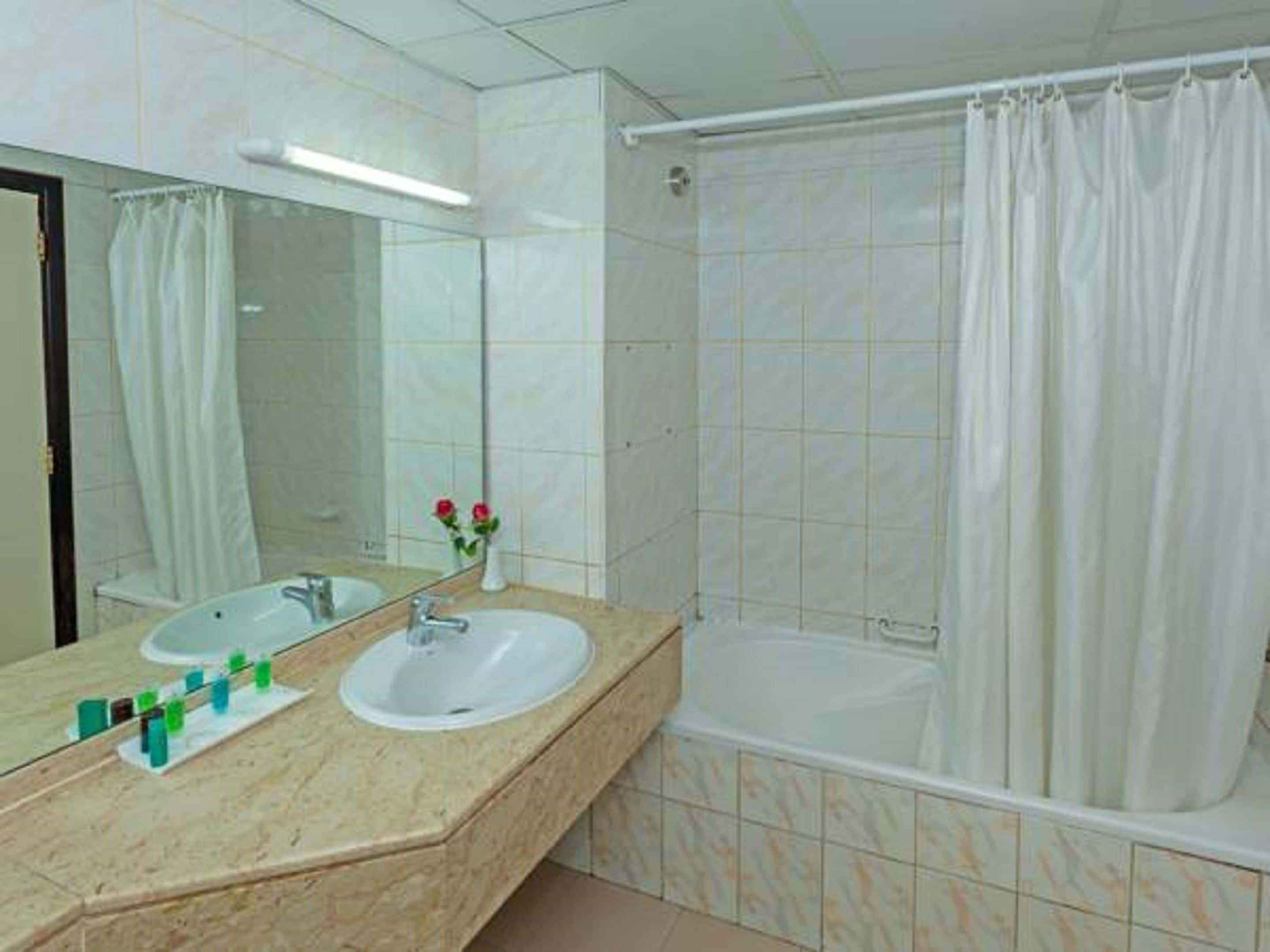 Photo - Florida Al Souq Hotel (Previously Known Flora Al Souq Hotel)