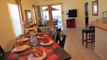 Essbereich im Zimmer