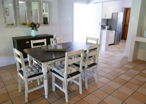 Deluxe-feriehus - 2 soveværelser | Spisning på værelset