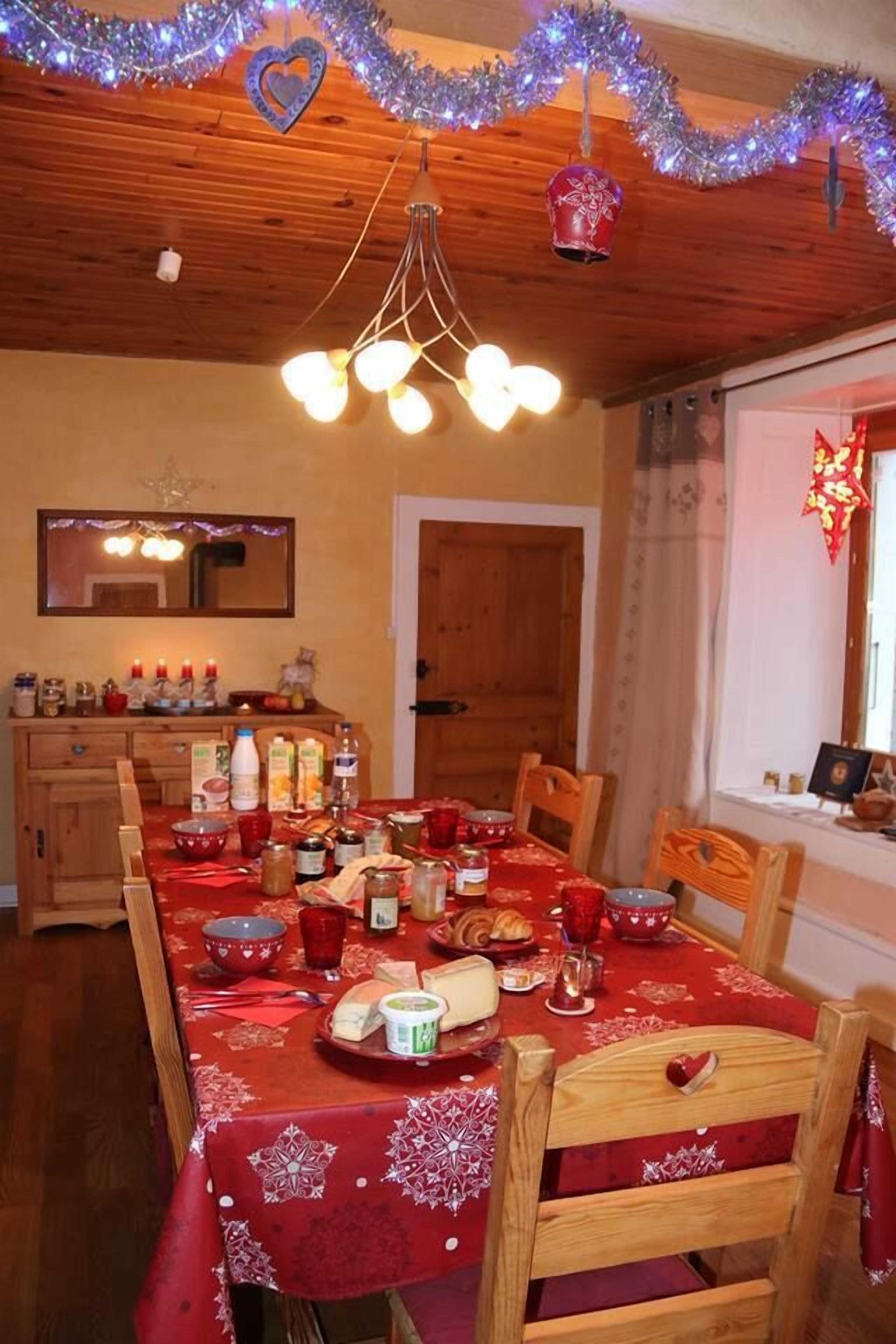 Petit déjeuner continental compris