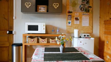 Suite Comfort, bany privat (Chamois) | Sala d'estar | Televisor de pantalla plana