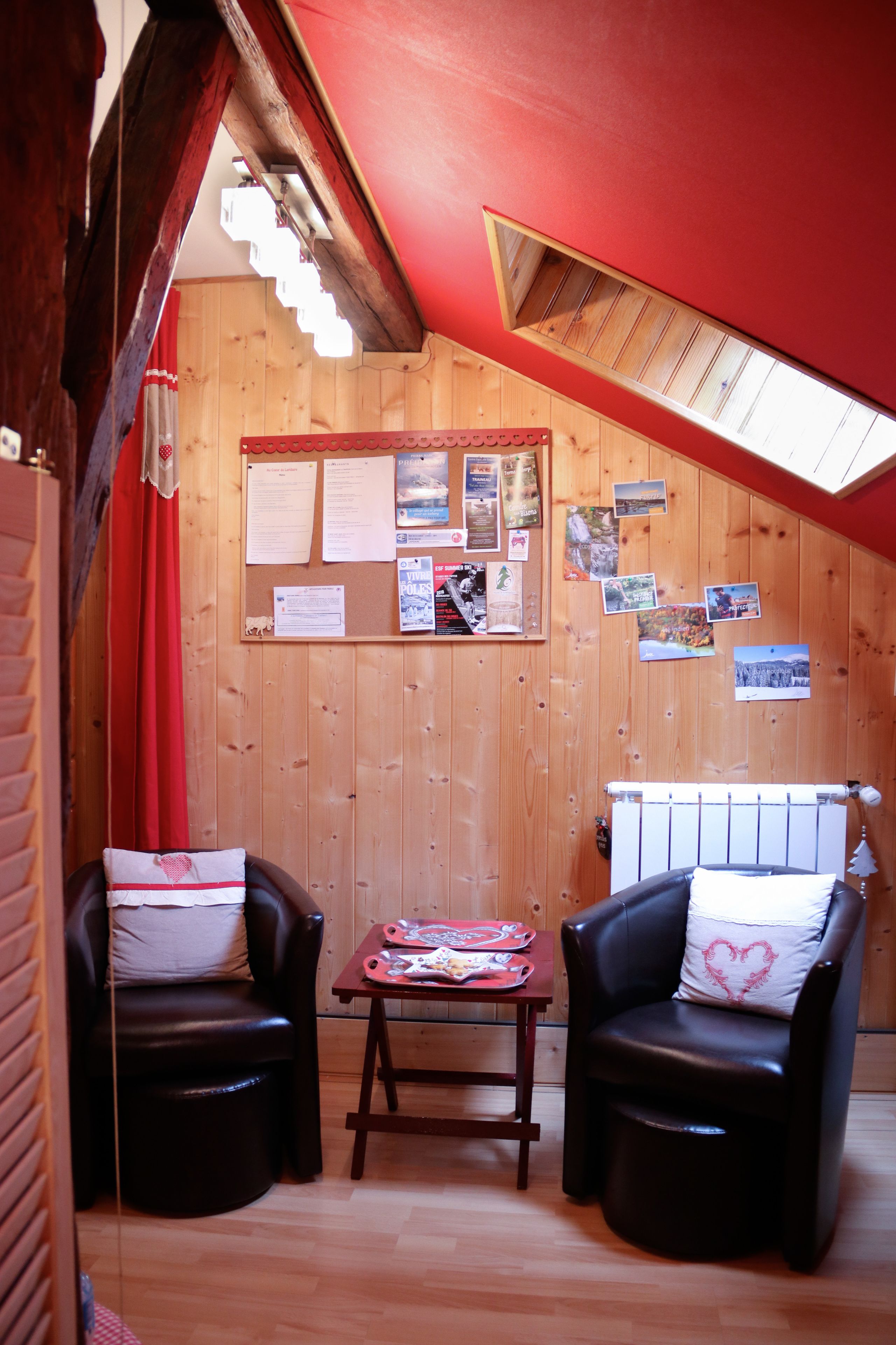 Room, Private Bathroom (Chambre Randonneur) | Living area