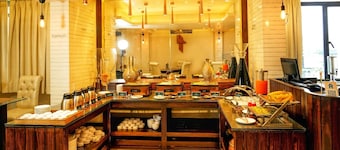 โรงแรมอัมริตา