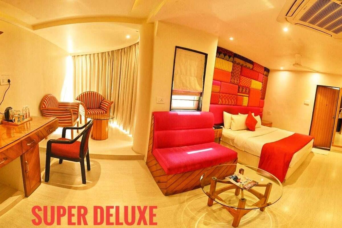 Habitación estándar | Minibar, escritorio, espacio para trabajar con laptop y insonorización