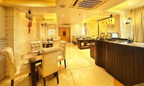 Lunch and dinner served - Hotel Amrta (Nagpur)