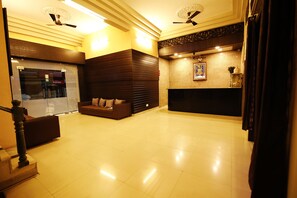 Àrea amb seients del vestíbul