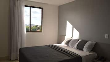 Quarto standard | Frigobar, cofres nos quartos, cortinas blackout, quartos à prova de som