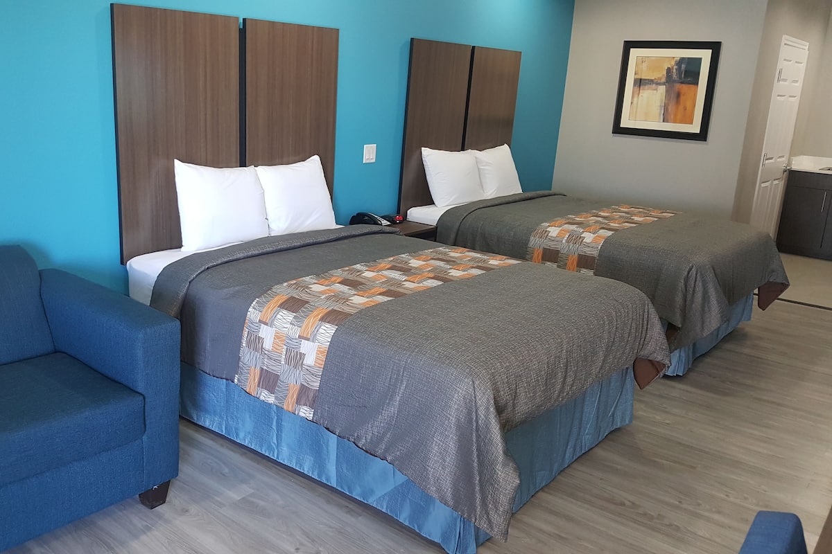 Standard Room, 2 Queen Beds, Non Smoking, Kitchenette | Iron/ironing board, free WiFi